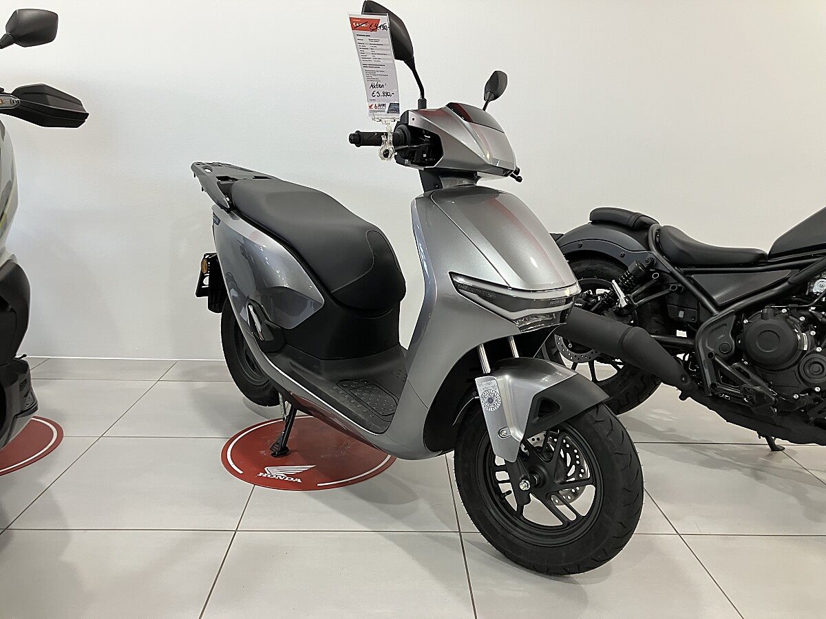 Honda CUV e: