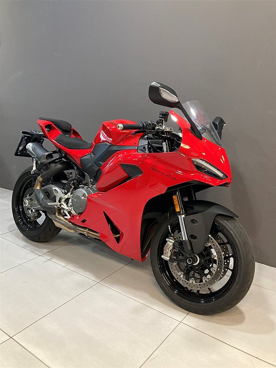 Ducati Panigale V2