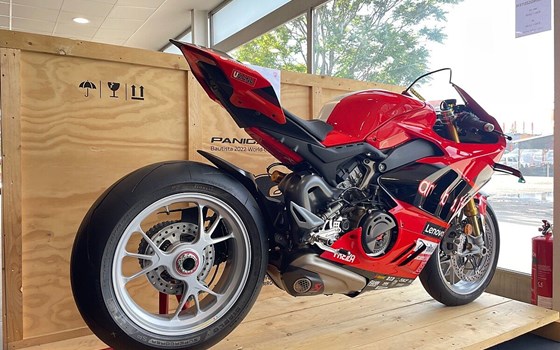 Neufahrzeug Ducati Panigale V4 S - Bild 7