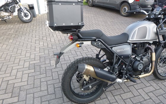 Gebrauchtmotorrad Royal Enfield Himalayan 410 - Bild 9