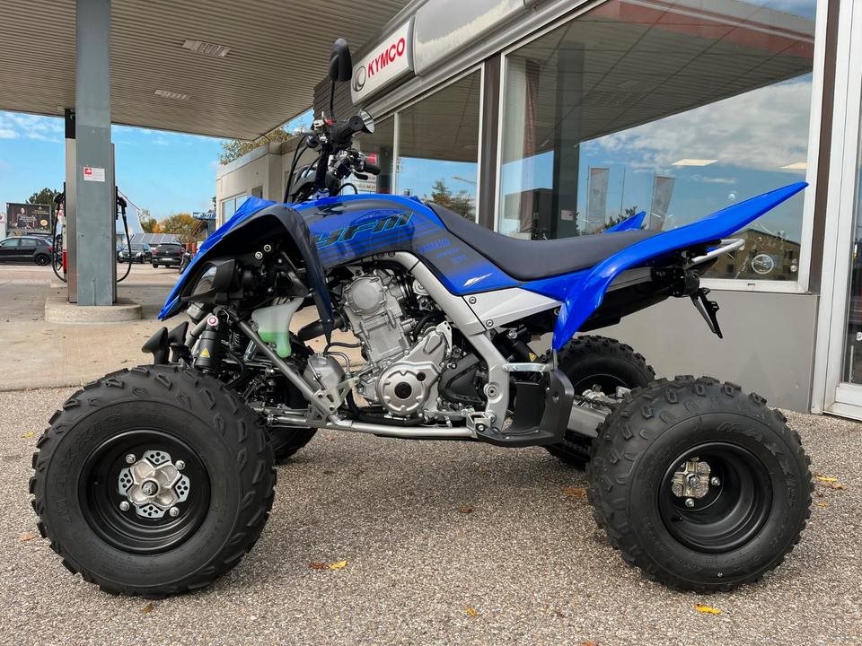 Yamaha YFM700R