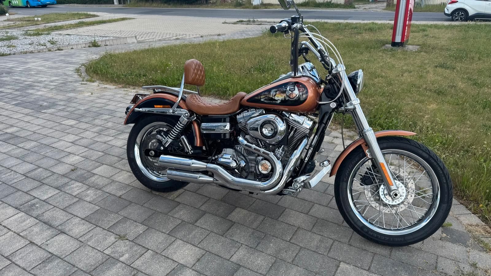 Harley-Davidson Dyna Super Glide Custom FXDC
