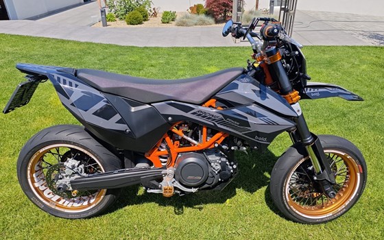 Gebrauchtmotorrad KTM 690 SMC R - Bild 13