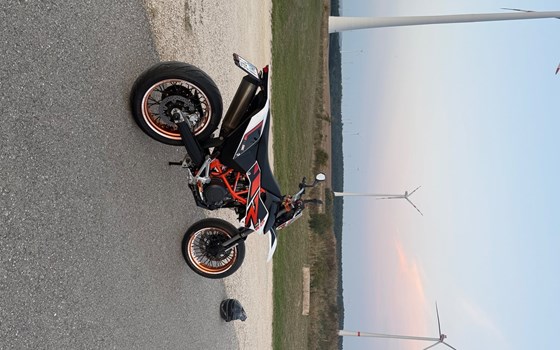 Gebrauchtmotorrad KTM 690 SMC R - Bild 16