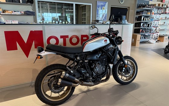 Gebrauchtmotorrad Yamaha XSR700 XTribute - Bild 9