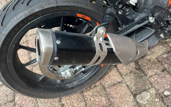 Gebrauchtmotorrad KTM 125 Duke - Bild 11
