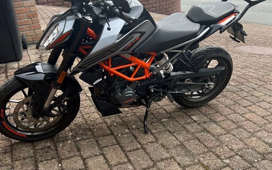 Gebrauchtmotorrad KTM 125 Duke - Bild 2