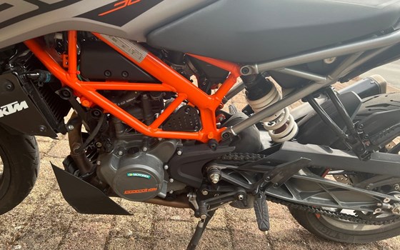Gebrauchtmotorrad KTM 125 Duke - Bild 7