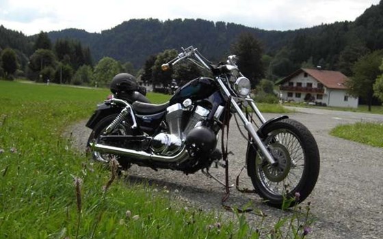 Gebrauchtmotorrad Suzuki Intruder VS 1400 - Bild 4