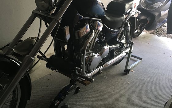 Gebrauchtmotorrad Suzuki Intruder VS 1400 - Bild 6