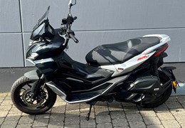 Gebrauchte Aprilia SR GT 125