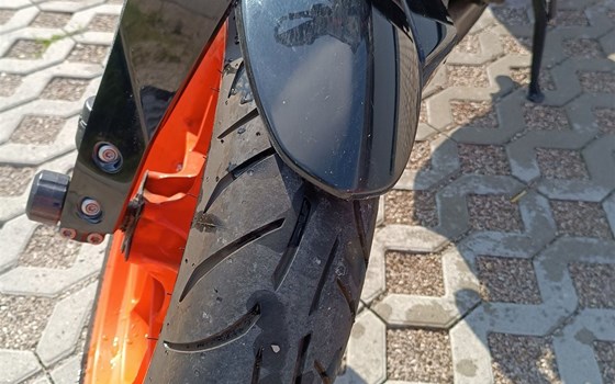 Gebrauchtmotorrad KTM 690 Duke R - Bild 13