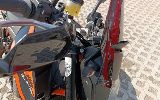 Gebrauchtmotorrad KTM 690 Duke R - Bild 15