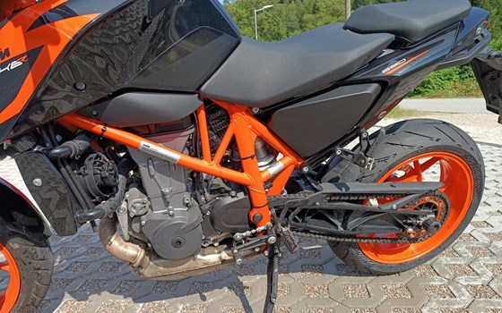 Gebrauchtmotorrad KTM 690 Duke R - Bild 7