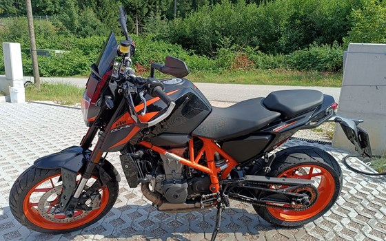 Gebrauchtmotorrad KTM 690 Duke R - Bild 9