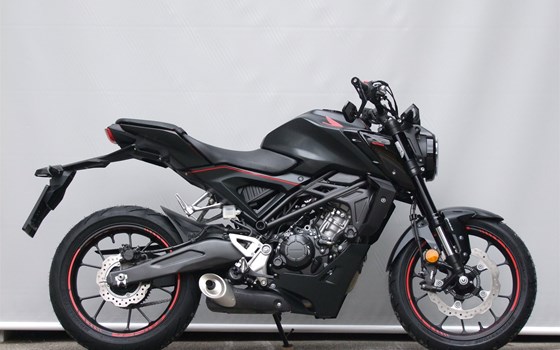 Gebrauchtmotorrad Honda CB 125 - Bild 12