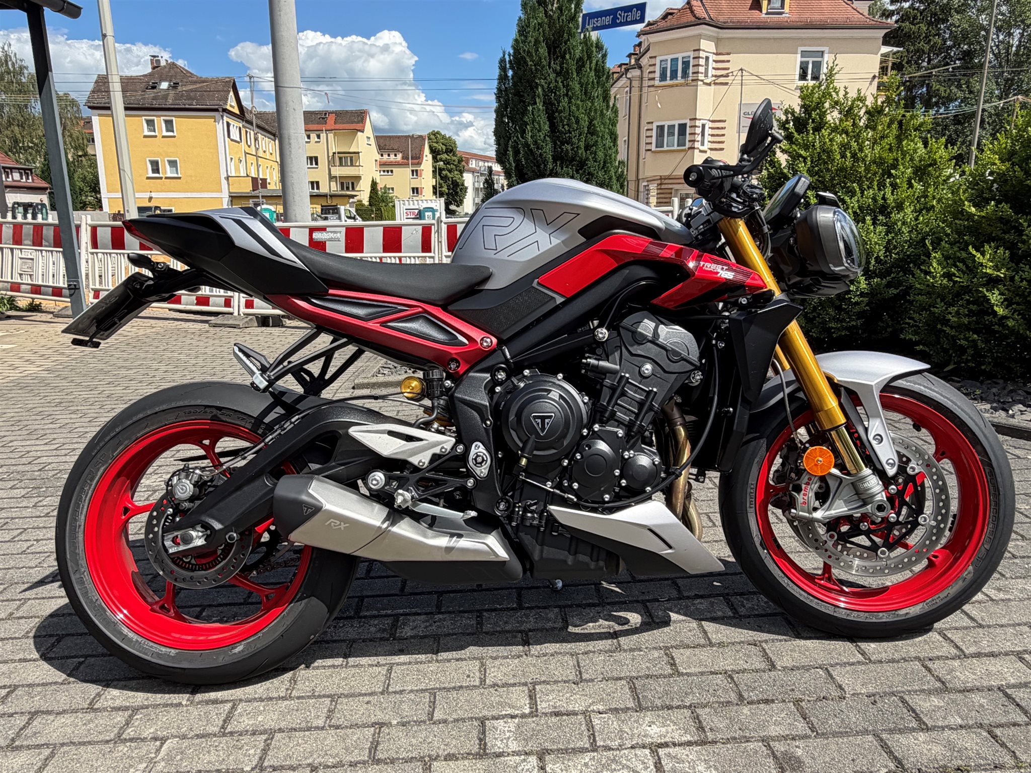 Triumph Street Triple 765 RX