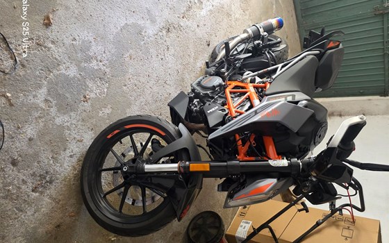 Gebrauchtmotorrad KTM 125 Duke - Bild 1