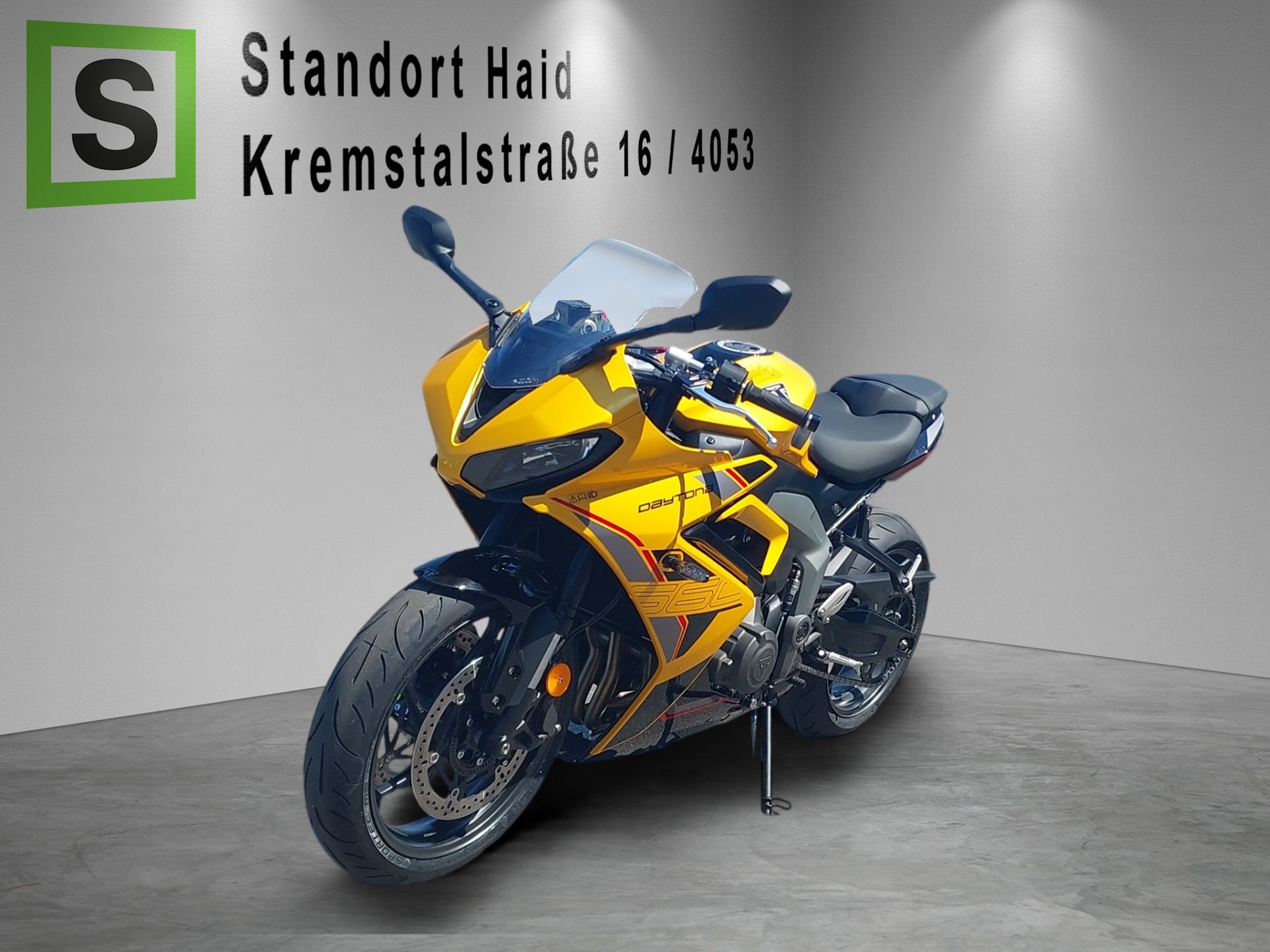 Triumph Daytona 660