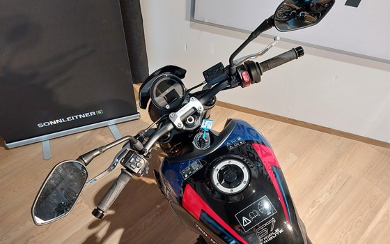 Neufahrzeug Triumph Trident 660 Triple Tribute - Bild 11