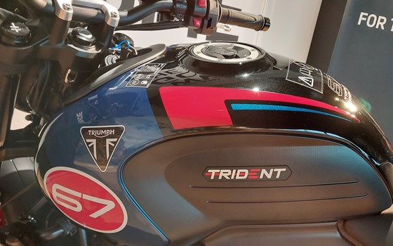 Neufahrzeug Triumph Trident 660 Triple Tribute - Bild 12