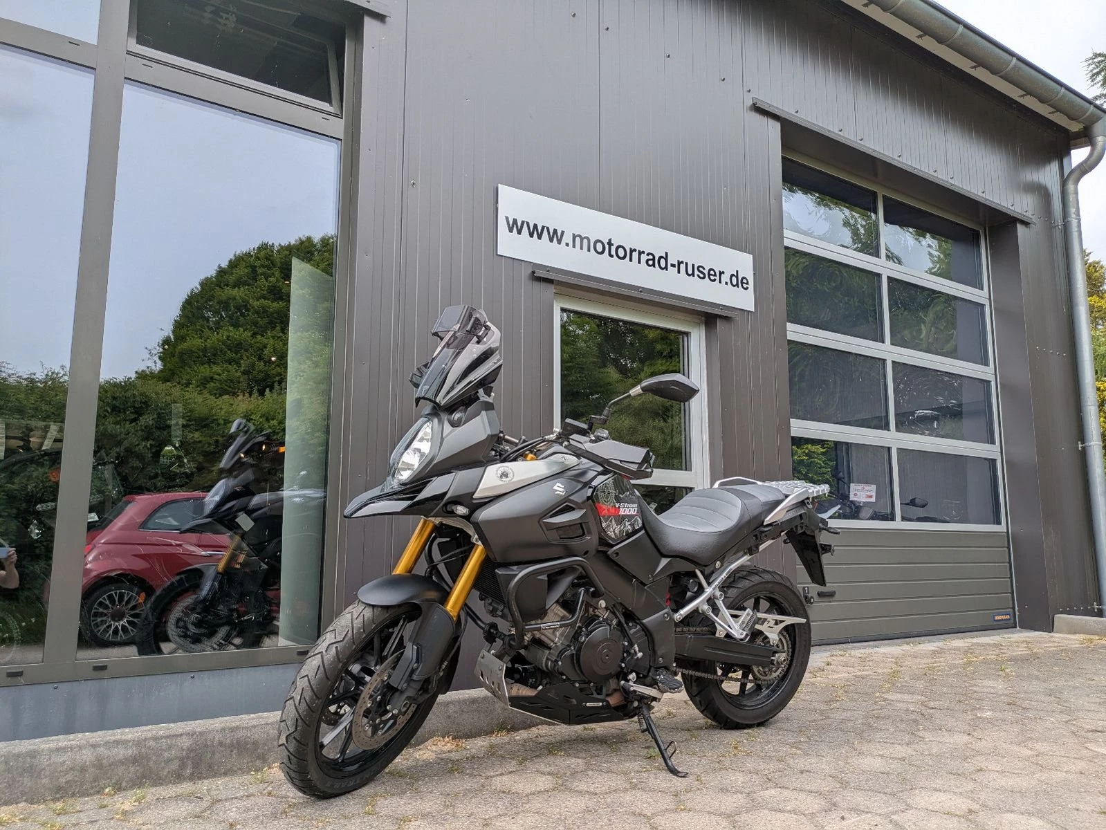 Suzuki V-Strom 1000