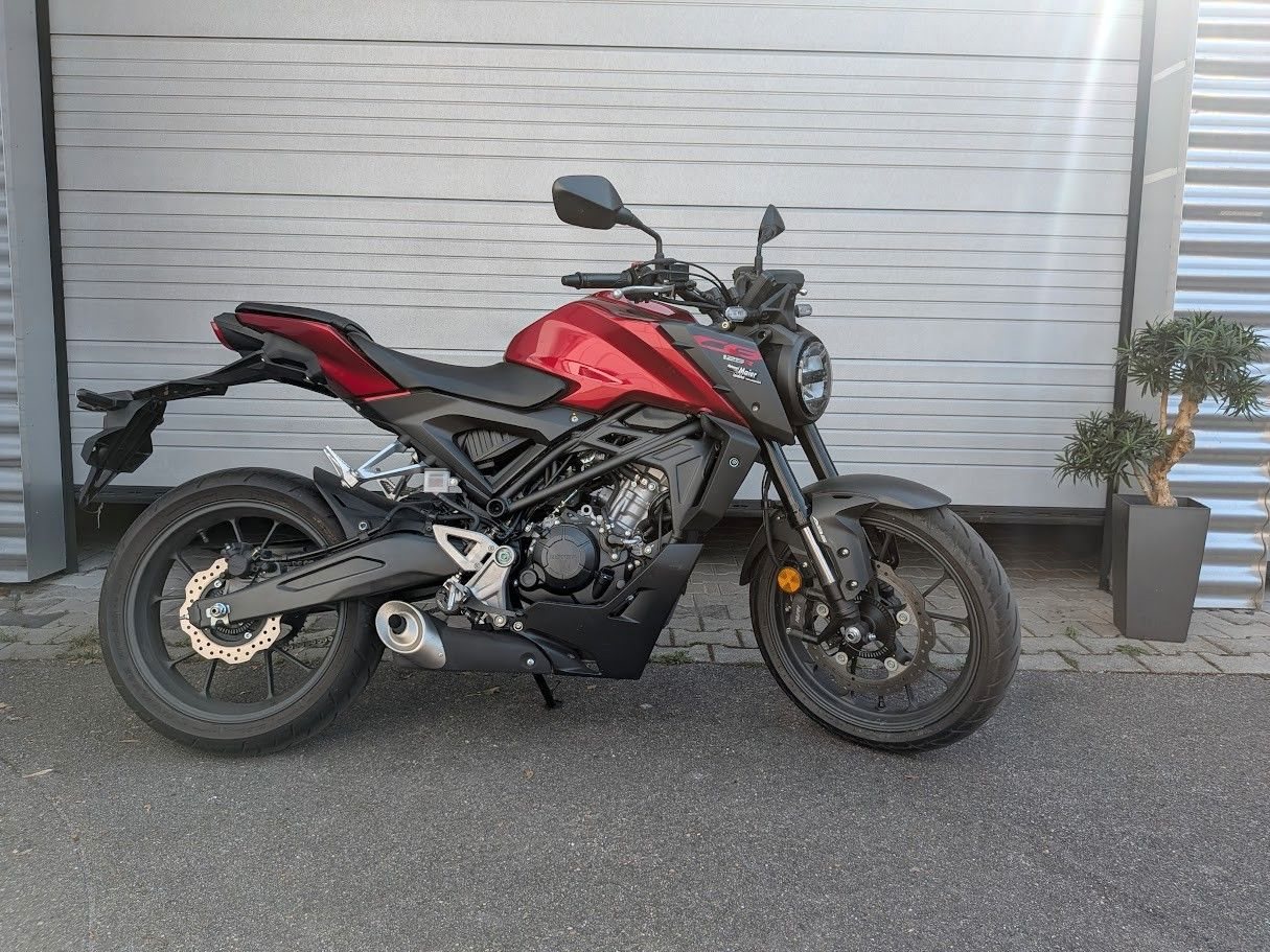 Honda CB125R