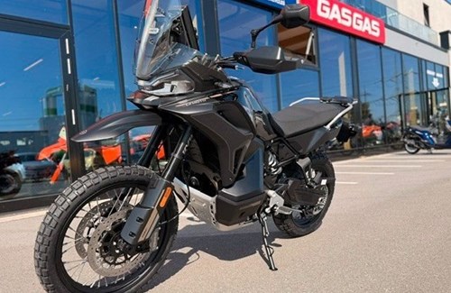 Neumotorrad CFMOTO 1000MT-X