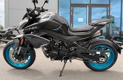 Neumotorrad CFMOTO 800NK Sport