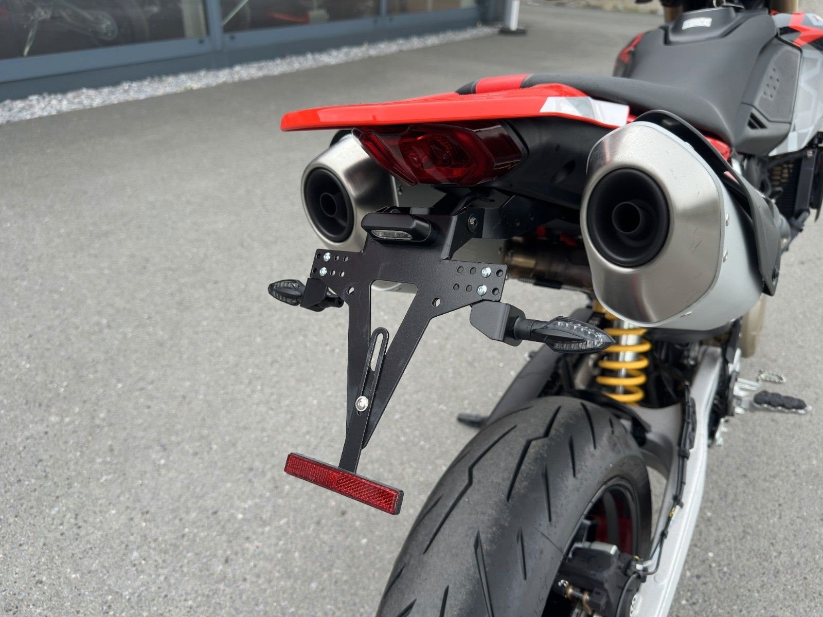 Ducati Hypermotard 698 Mono RVE