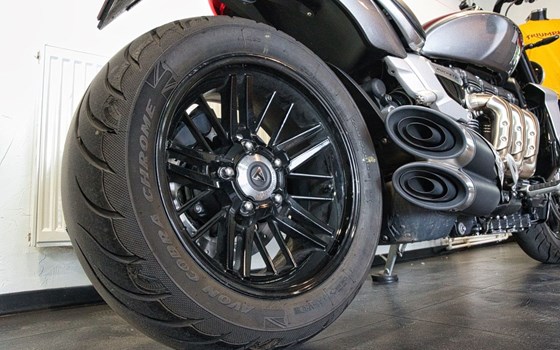 Gebrauchtmotorrad Triumph Rocket 3 R - Bild 10
