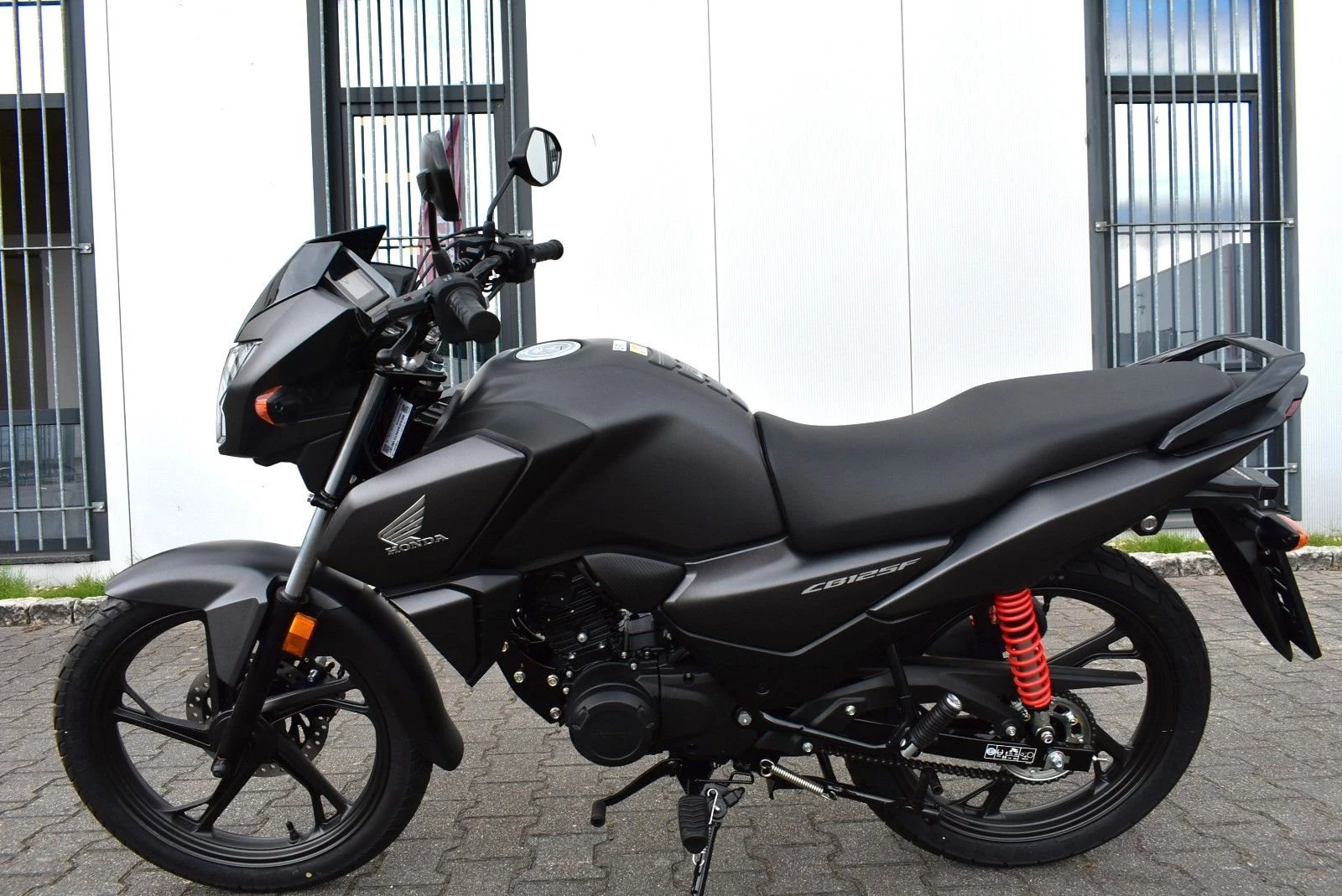 Honda CB125F