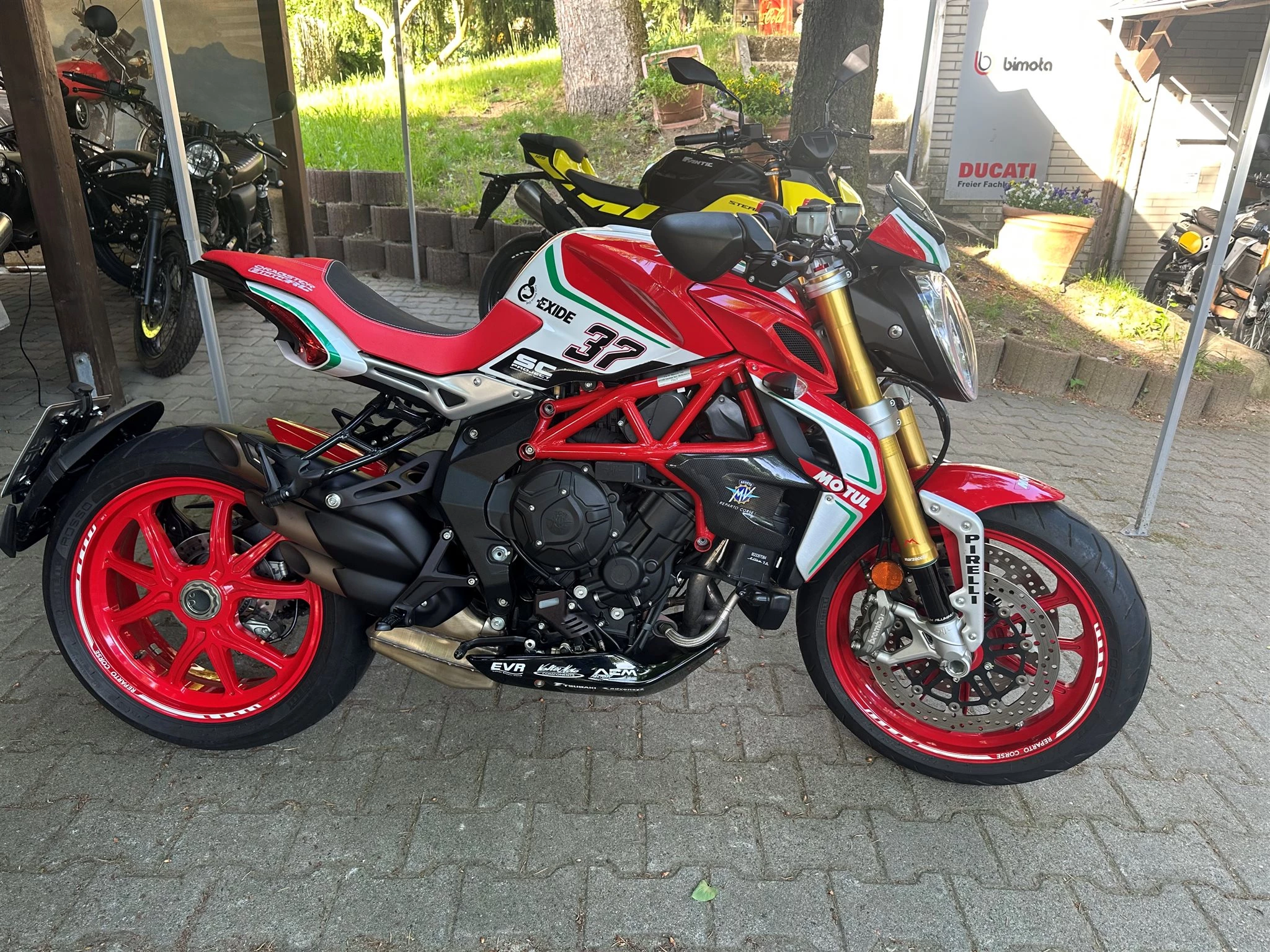MV Agusta Brutale 800 RC