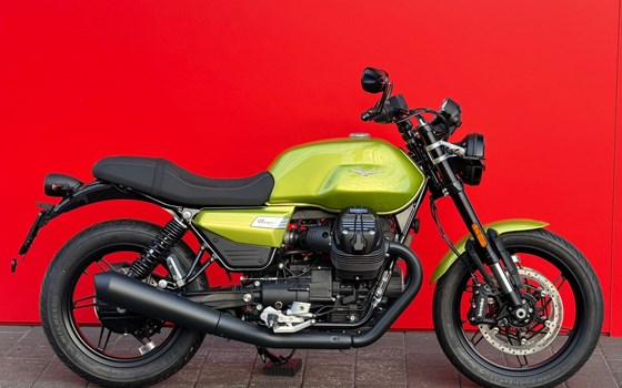 Neufahrzeug Moto Guzzi V7 - Bild 1