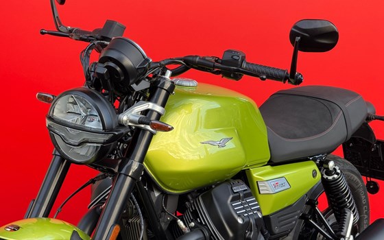Neufahrzeug Moto Guzzi V7 - Bild 11