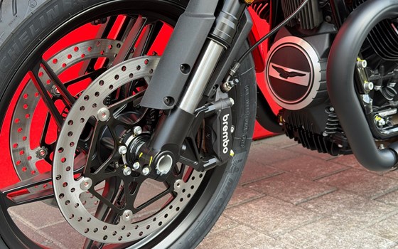 Neufahrzeug Moto Guzzi V7 - Bild 14