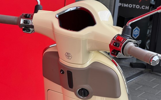 Neufahrzeug Vespa Primavera 125 S - Bild 7