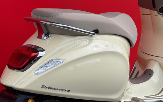 Neufahrzeug Vespa Primavera 125 S - Bild 9