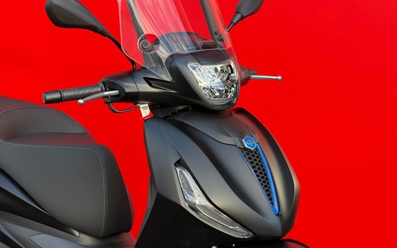Neufahrzeug Piaggio Beverly 400 S - Bild 10