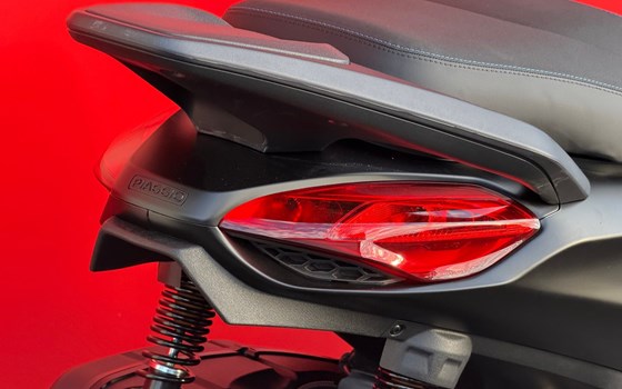 Neufahrzeug Piaggio Beverly 400 S - Bild 7
