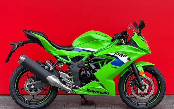 Neufahrzeug Kawasaki Ninja 125 - Bild 1