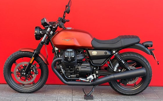 Offerta Moto Guzzi V7 Stone - Immagine 5