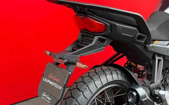 Motorrad Occasion Moto Guzzi Stelvio - Bild 10