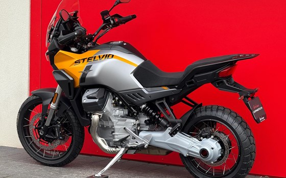 Motorrad Occasion Moto Guzzi Stelvio - Bild 16