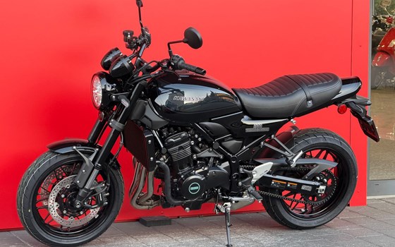 Neufahrzeug Kawasaki Z900 RS Black Ball Edition - Bild 13