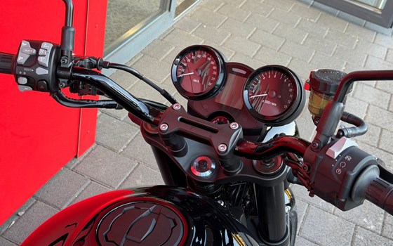 Neufahrzeug Kawasaki Z900 RS Black Ball Edition - Bild 6
