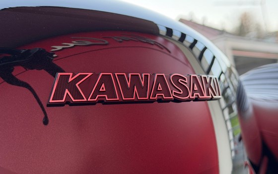 Neufahrzeug Kawasaki Z900 RS Black Ball Edition - Bild 9