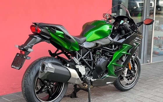 Neufahrzeug Kawasaki Ninja H2 SX SE - Bild 13
