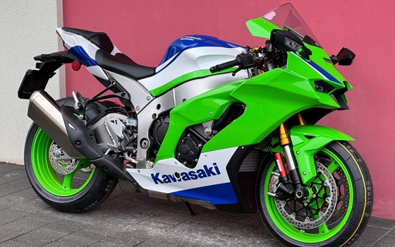 Motorrad Occasion Kawasaki Ninja ZX-10R 40th Anniversary Edition - Bild 13