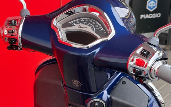 Neufahrzeug Vespa GTS 125 - Bild 4